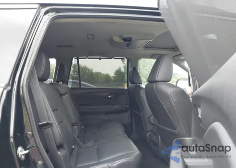 2019 Honda Pilot Touring z USA, uszkodzony, nr VIN 5FNYF6H93KB013191